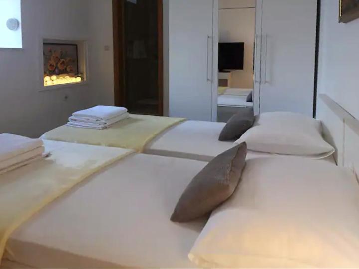 Emily Apartment Sudurad المظهر الخارجي الصورة